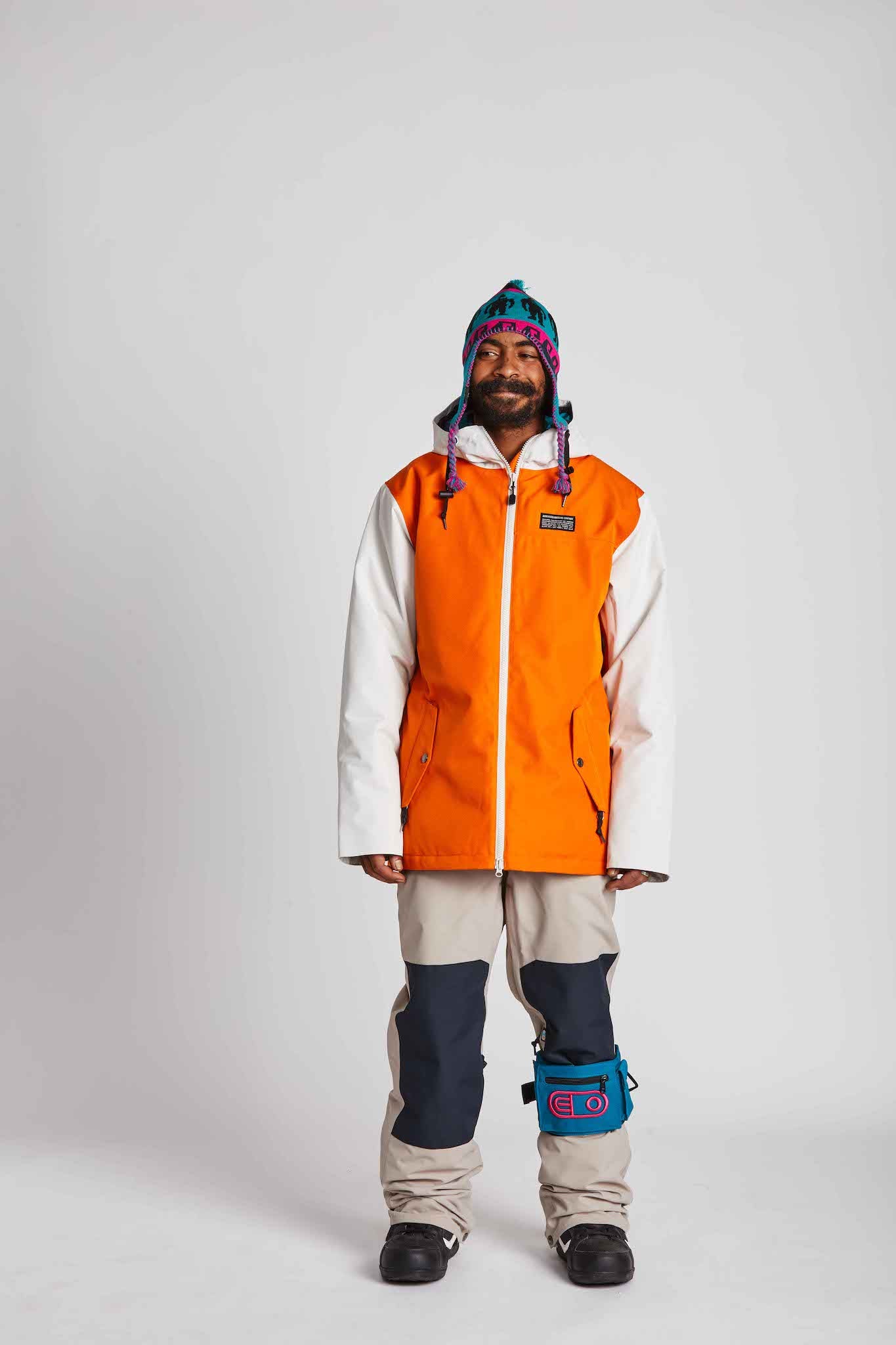 Model wearing mens snowboard jacket