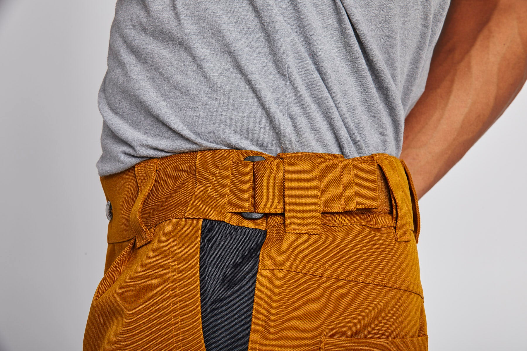 Mens snowboard pants detail photo